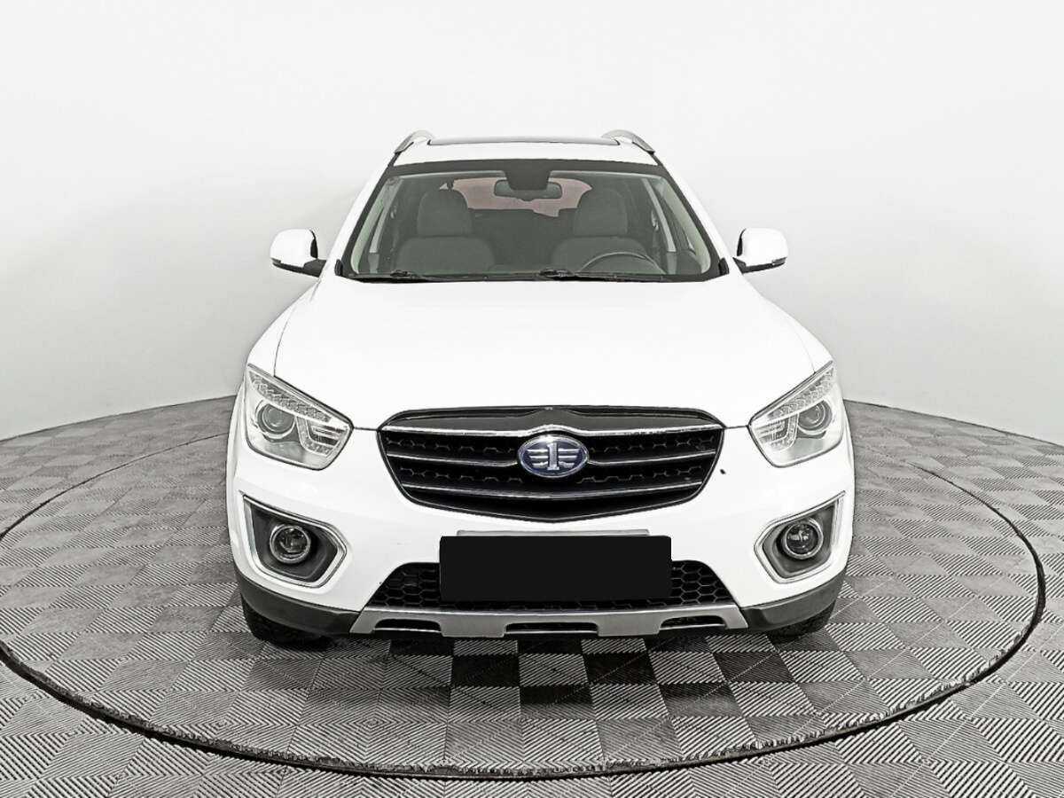 FAW Besturn X80 2017 года с пробегом. Фото: #1