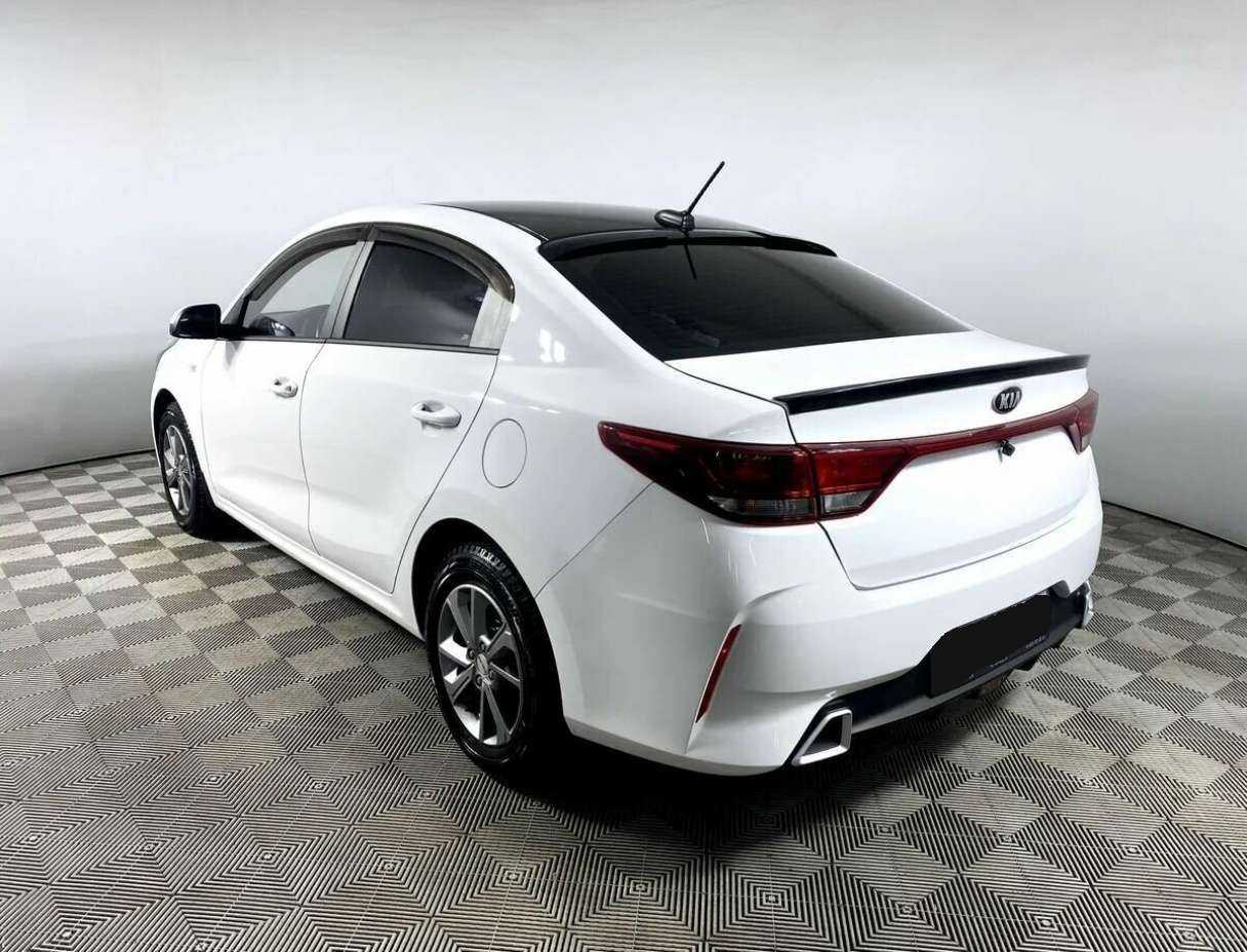 Kia Rio 2021 года с пробегом. Фото: #5