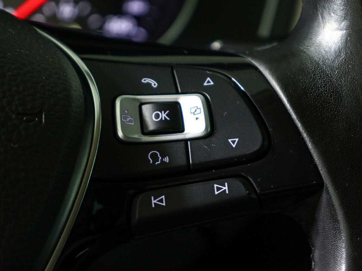 Volkswagen Passat 2017 года с пробегом. Фото: #18