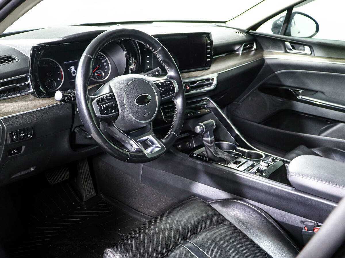 Kia K5 2020 года с пробегом. Фото: #13