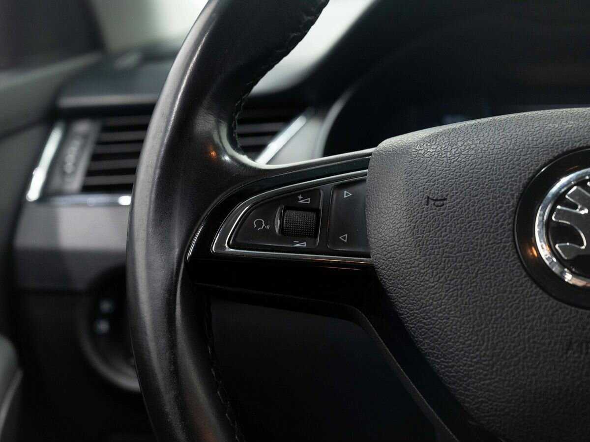 Skoda Octavia 2019 года с пробегом. Фото: #14