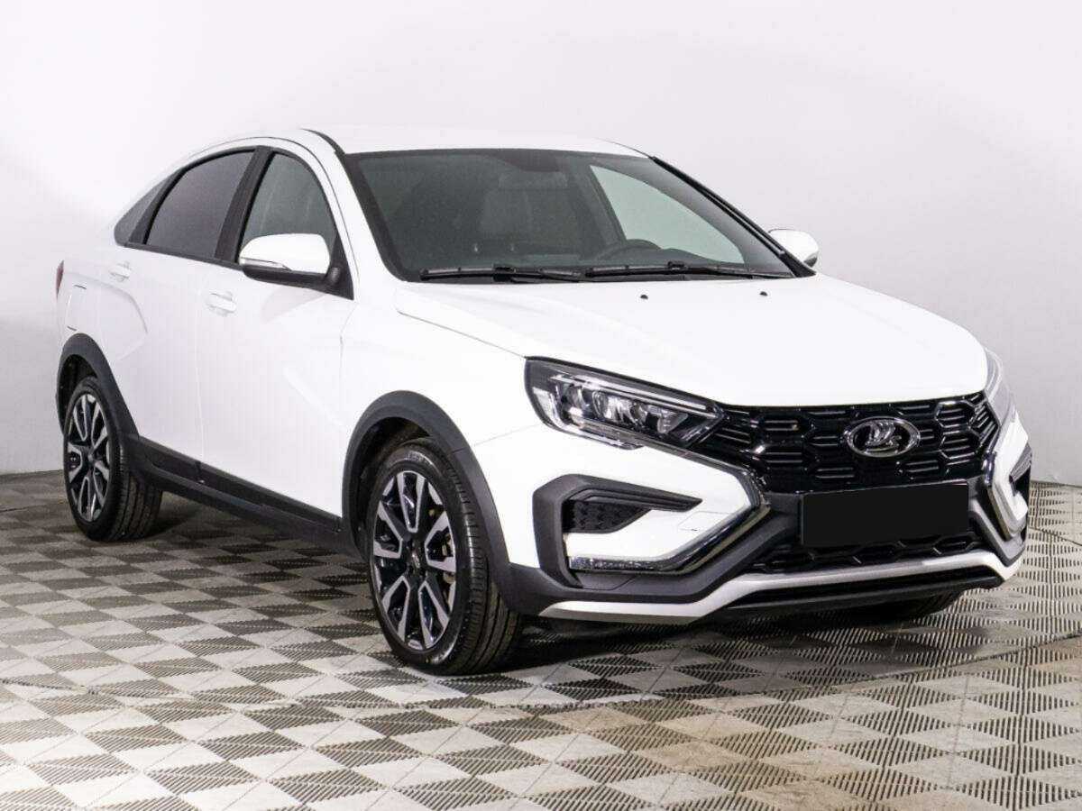 Lada (ВАЗ) Vesta 2023 года с пробегом. Фото: #2