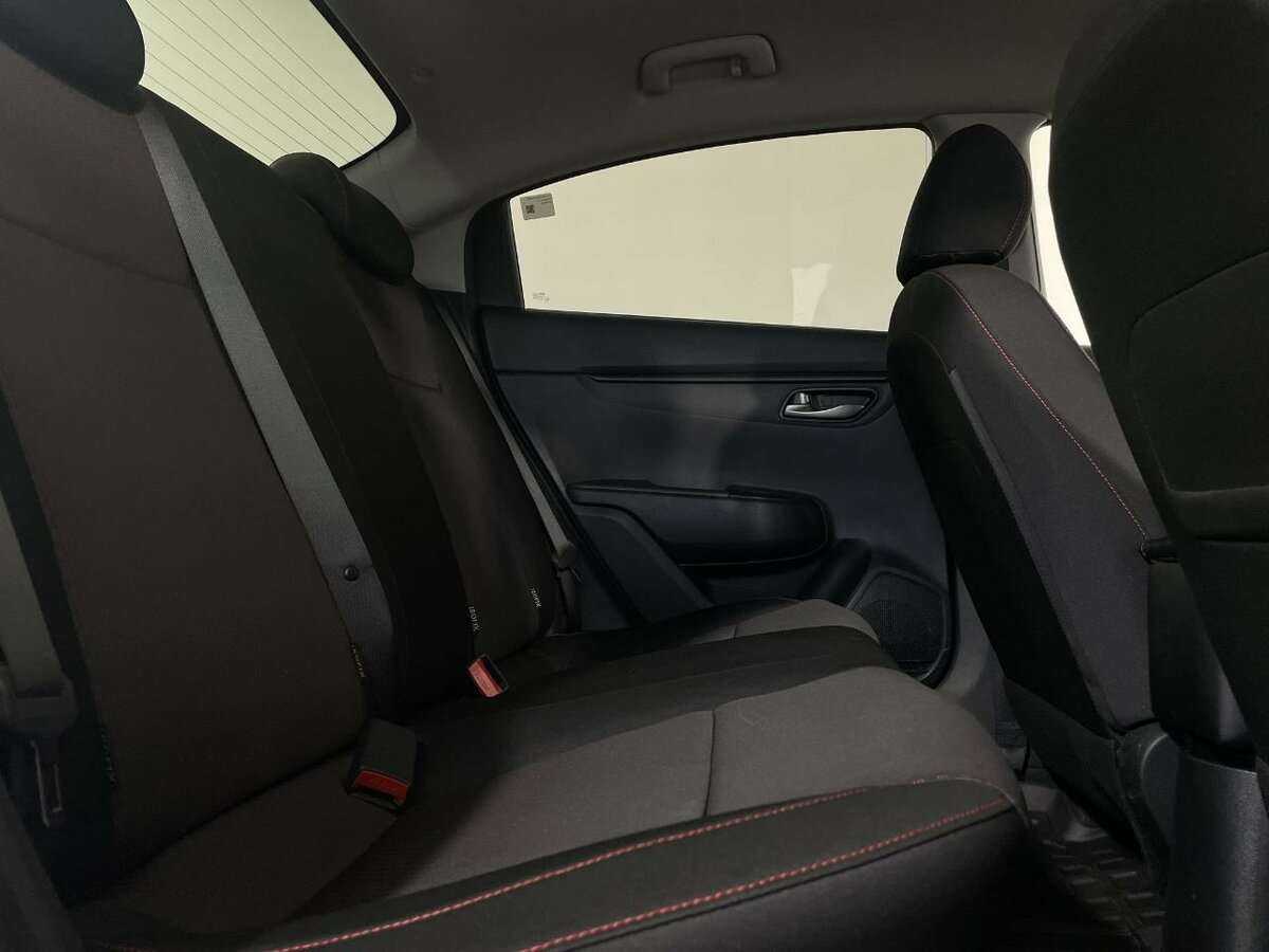 Kia Rio 2021 года с пробегом. Фото: #15