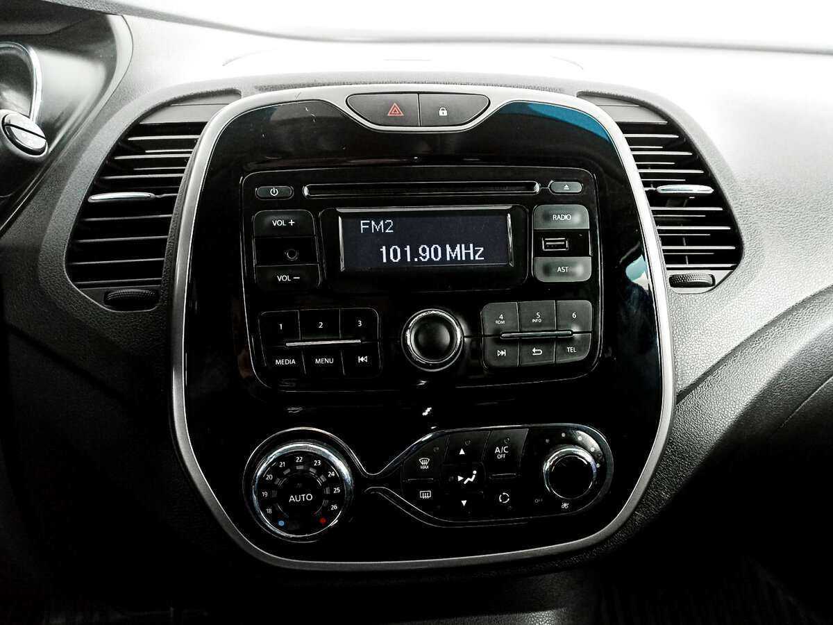 Renault Kaptur 2016 года с пробегом. Фото: #10