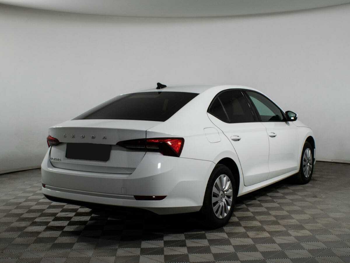 Skoda Octavia 2021 года с пробегом. Фото: #4