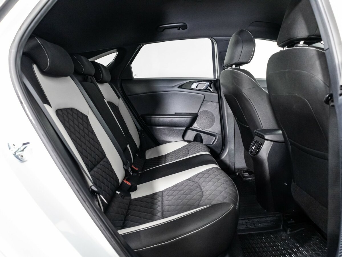 Kia Proceed 2021 года с пробегом. Фото: #20