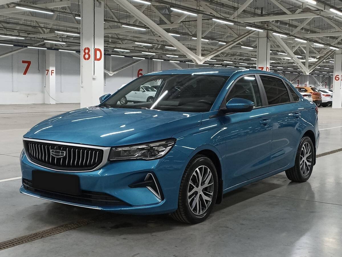 Geely Emgrand 2023 года с пробегом. Посмотреть фото