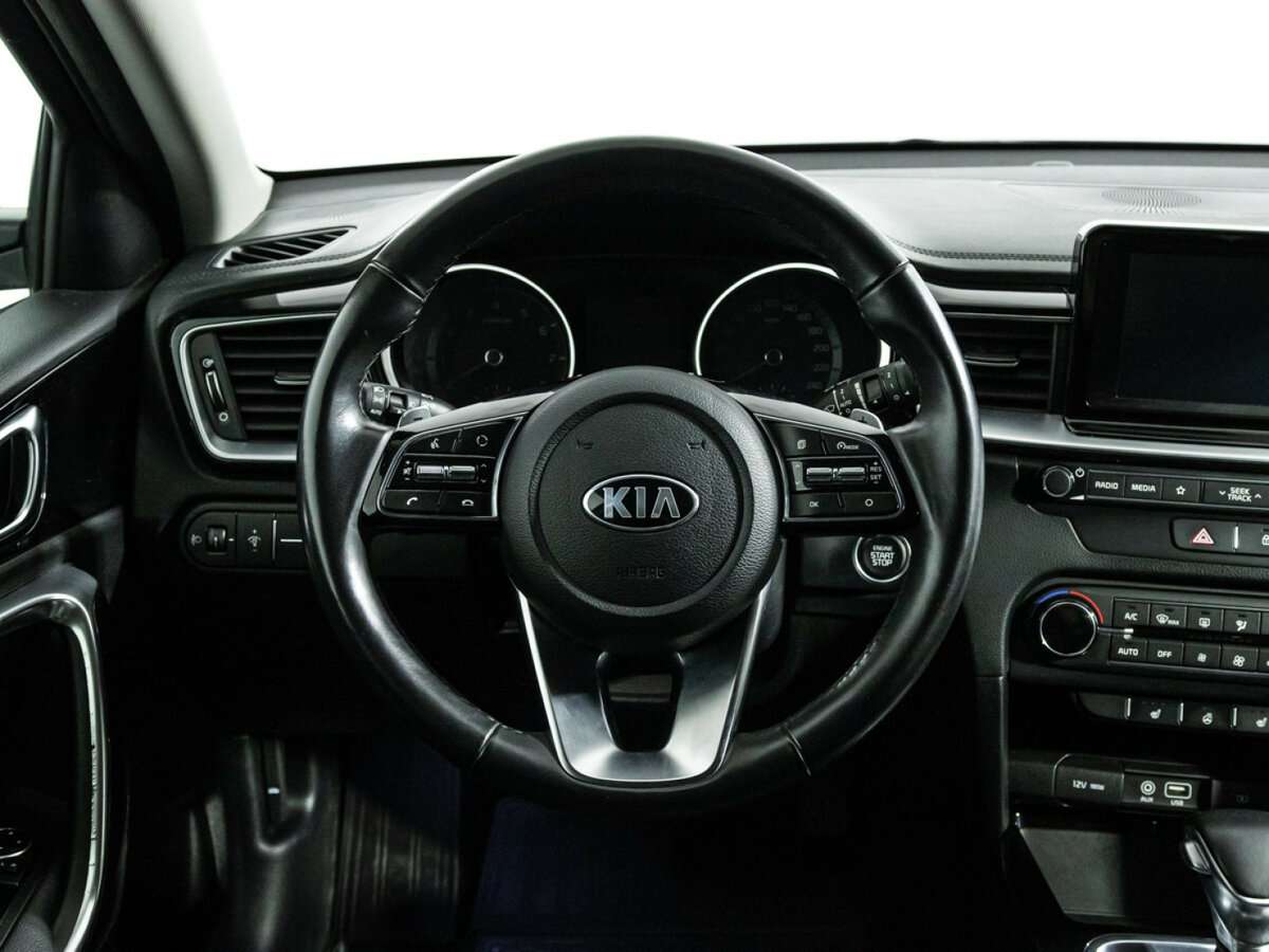 Kia Ceed 2019 года с пробегом. Фото: #18