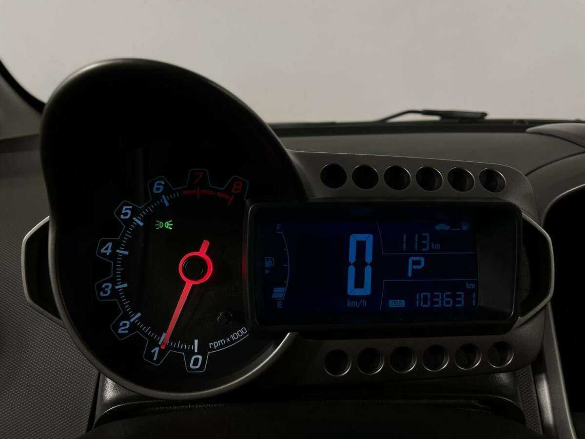 Chevrolet Aveo 2015 года с пробегом. Фото: #8