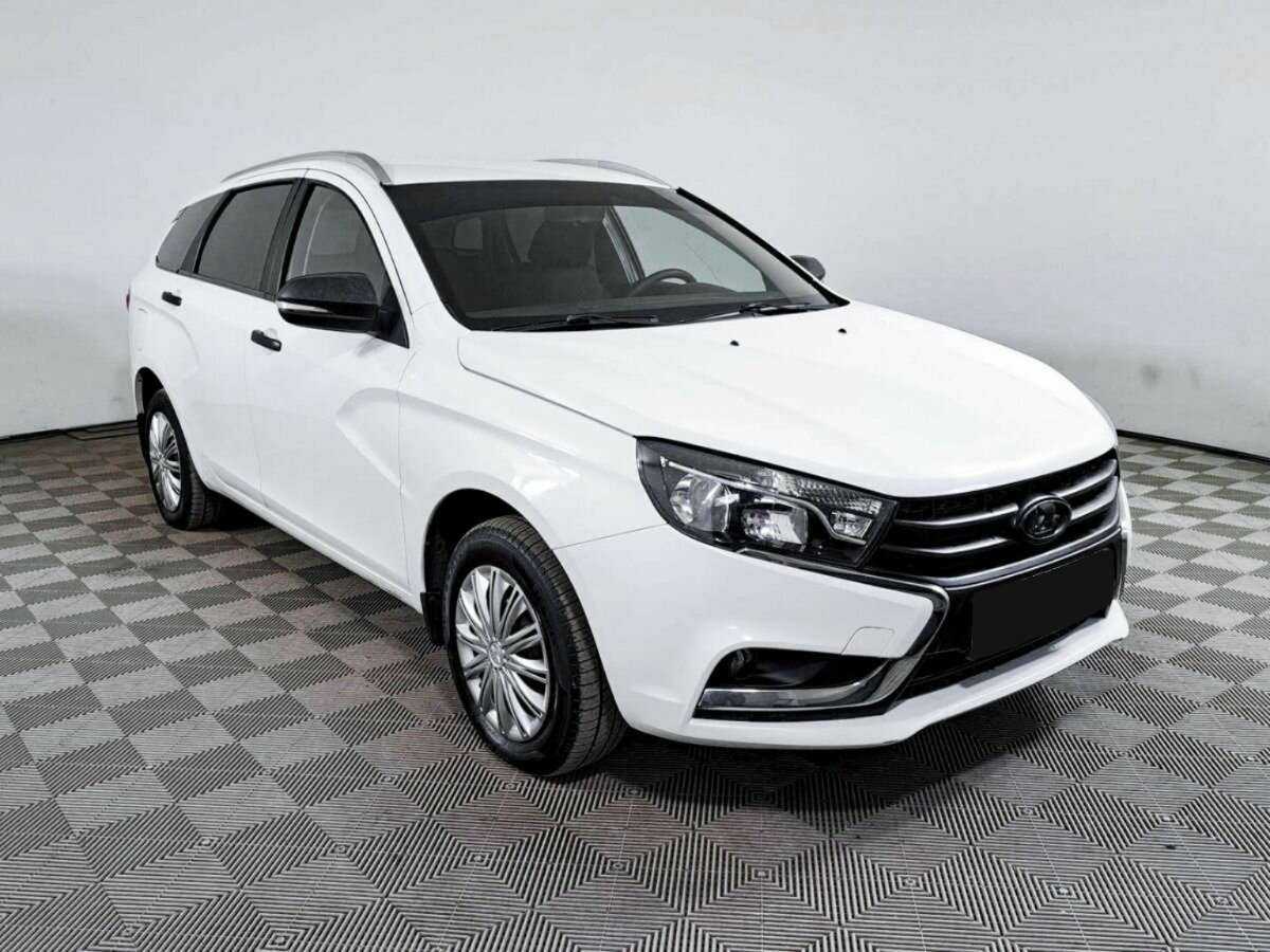 Lada (ВАЗ) Vesta 2019 года с пробегом. Фото: #2