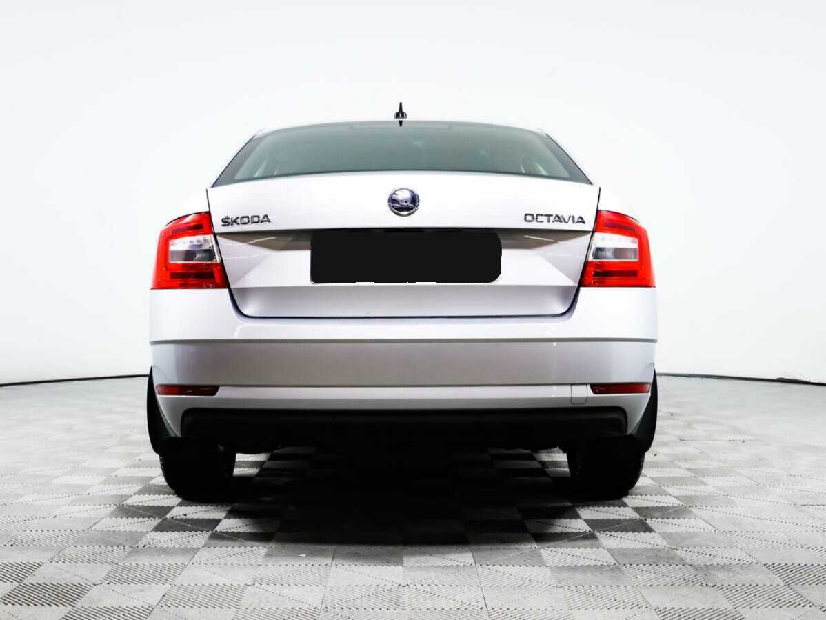 Skoda Octavia 2018 года с пробегом. Фото: #5
