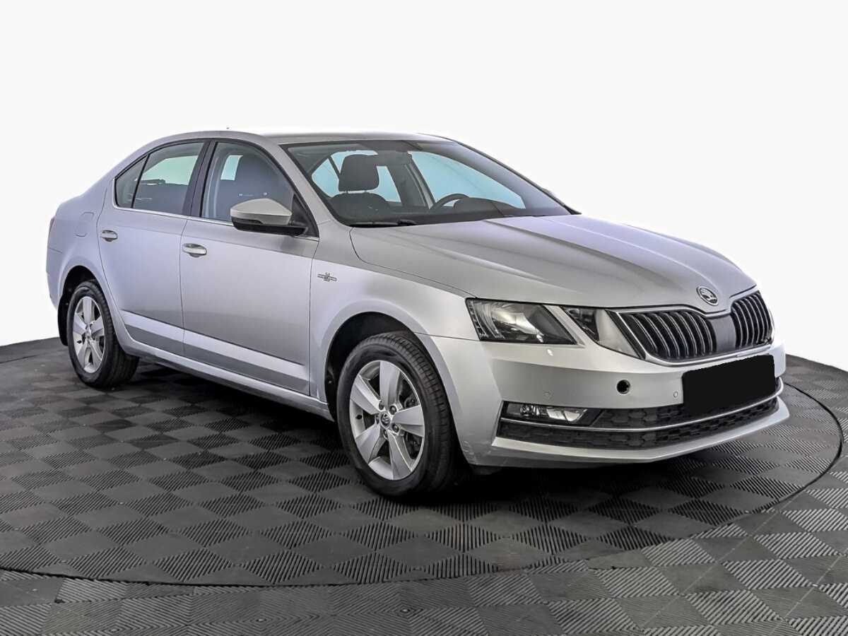 Skoda Octavia 2020 года с пробегом. Фото: #2
