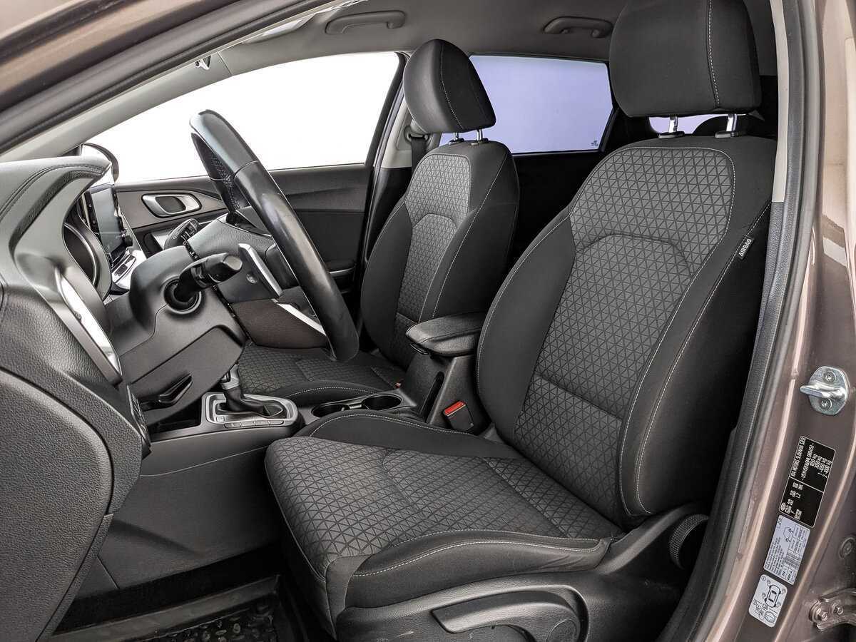 Kia Ceed 2021 года с пробегом. Фото: #19