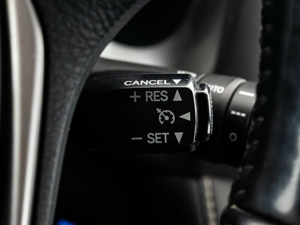 Toyota RAV4 2017 года с пробегом. Фото: #14