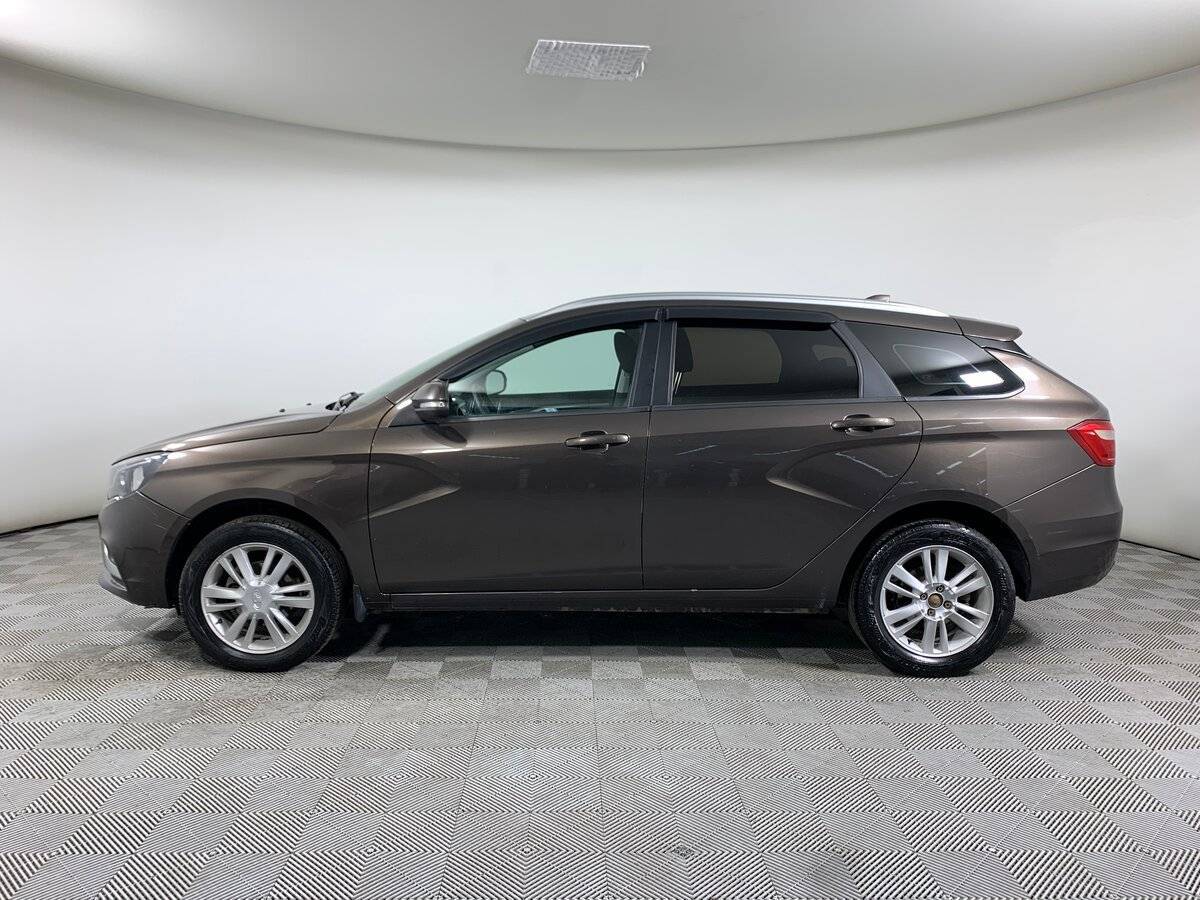 Lada (ВАЗ) Vesta 2018 года с пробегом. Фото: #7