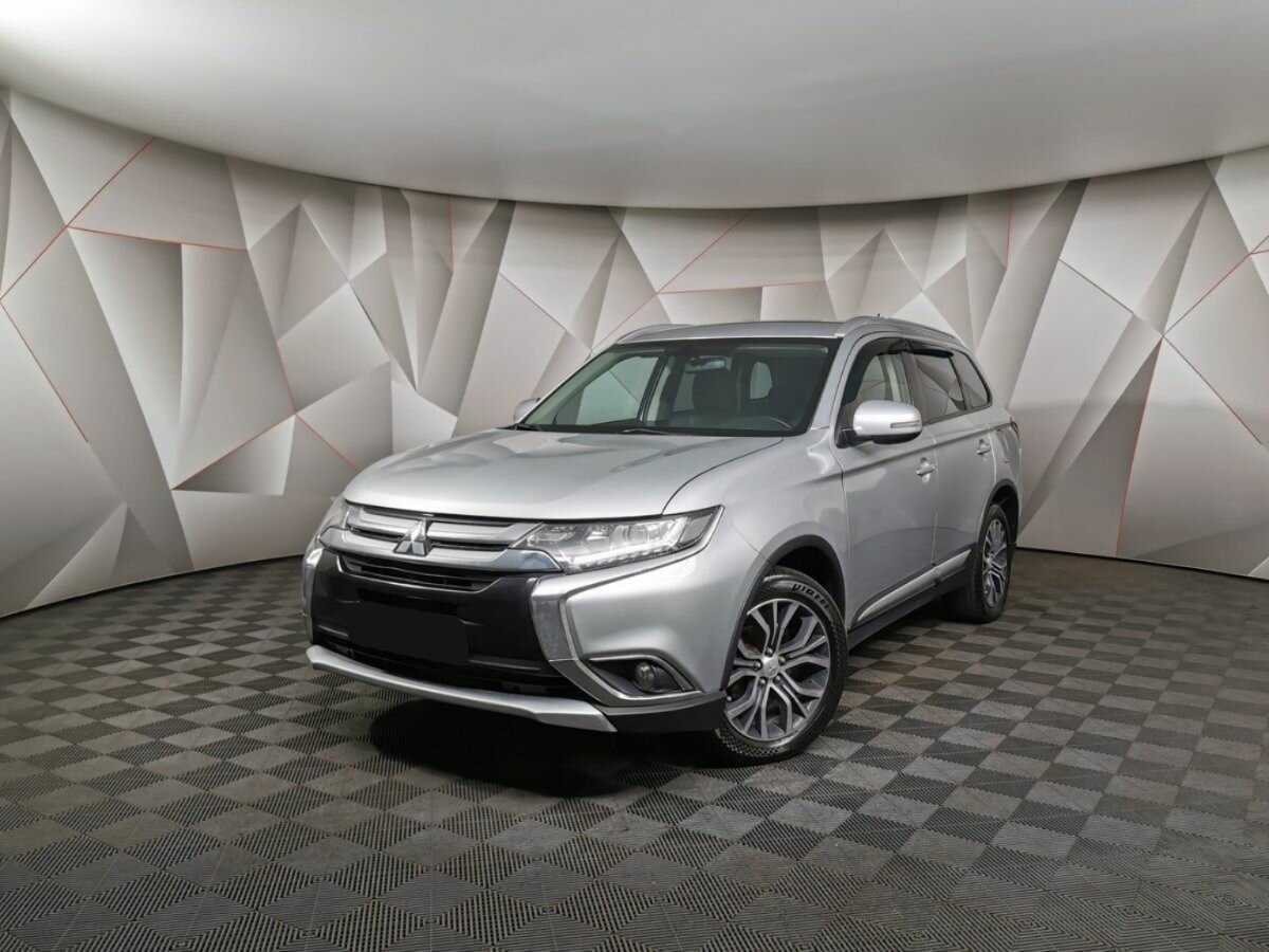 Mitsubishi Outlander 2016 года с пробегом. Фото: #0