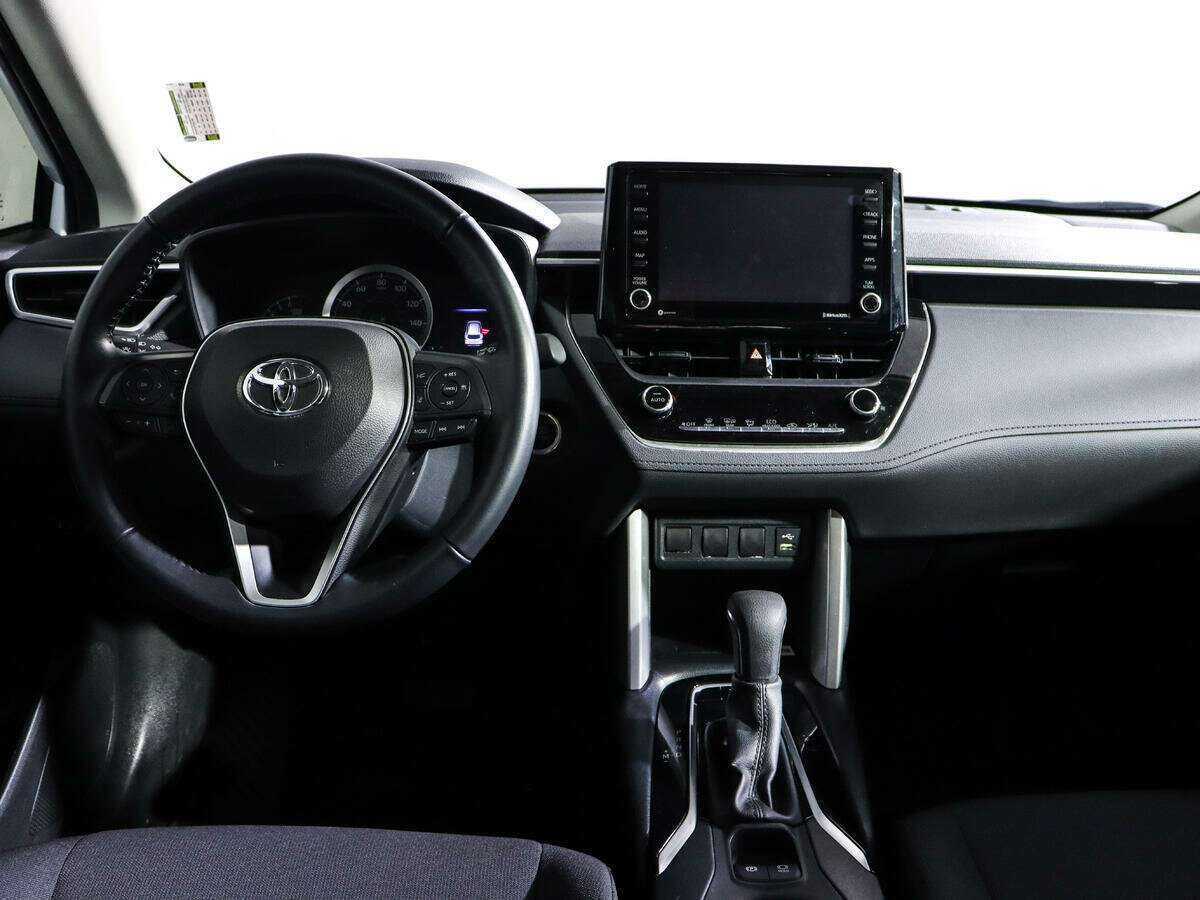 Toyota Corolla Cross 2022 года с пробегом. Фото: #9