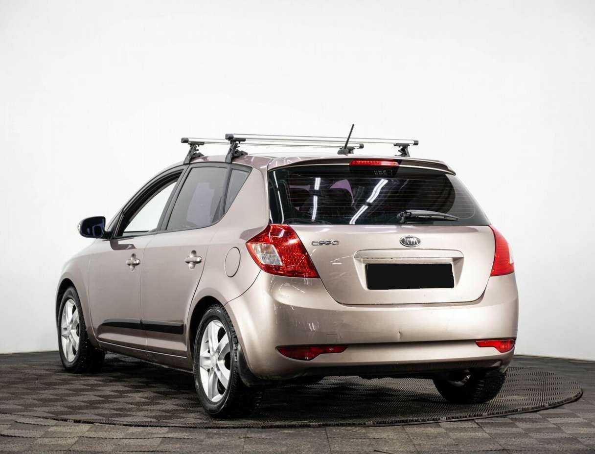 Kia Ceed 2012 года с пробегом. Фото: #3