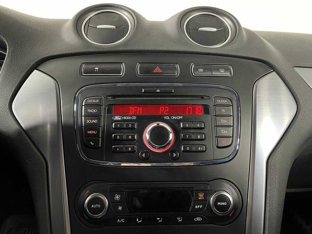 Ford Mondeo 2012 года с пробегом. Фото: #11