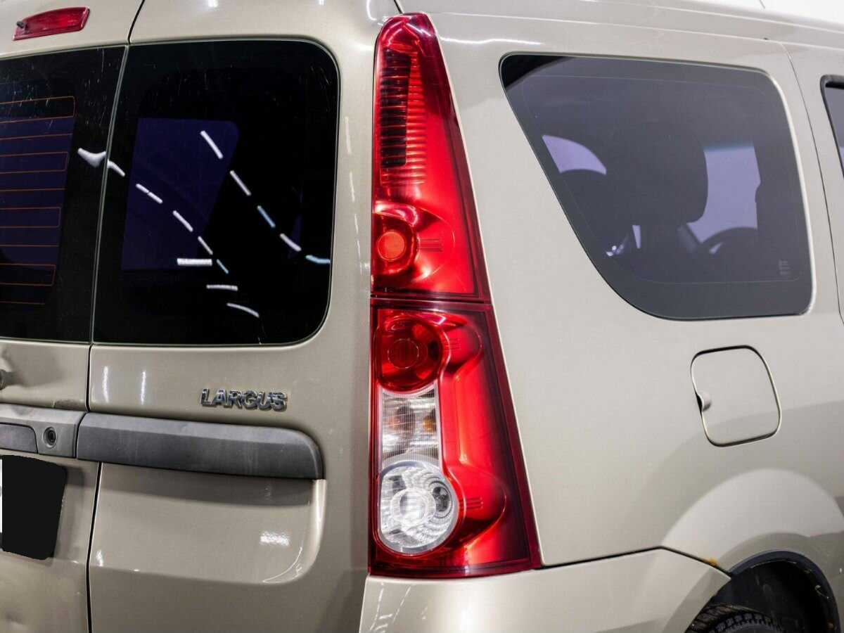 Lada (ВАЗ) Largus 2014 года с пробегом. Фото: #19