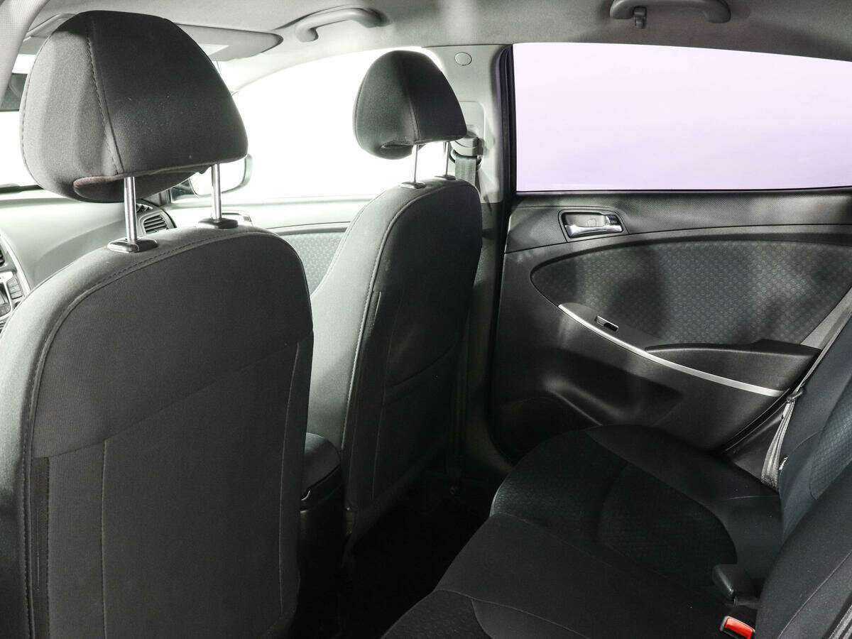 Hyundai Solaris 2012 года с пробегом. Фото: #7