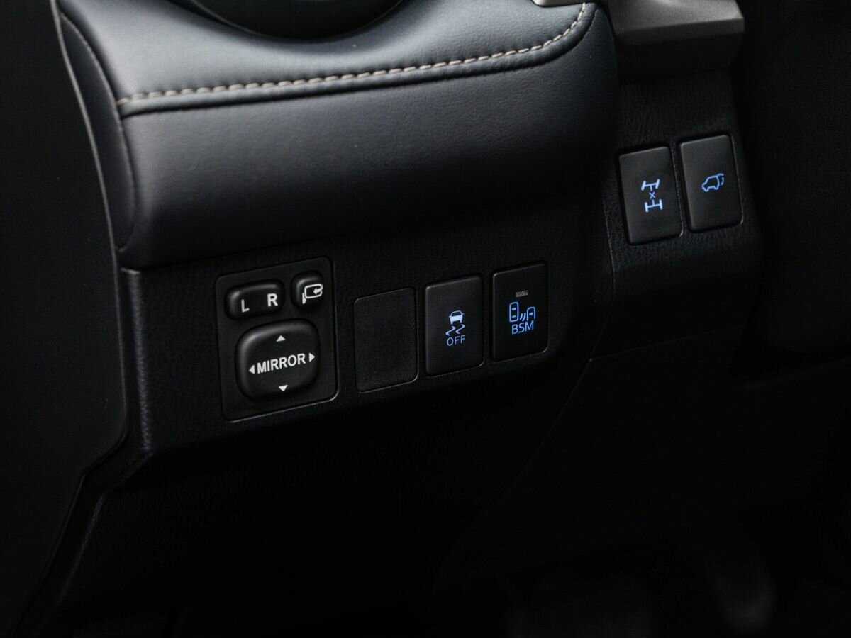 Toyota RAV4 2013 года с пробегом. Фото: #16