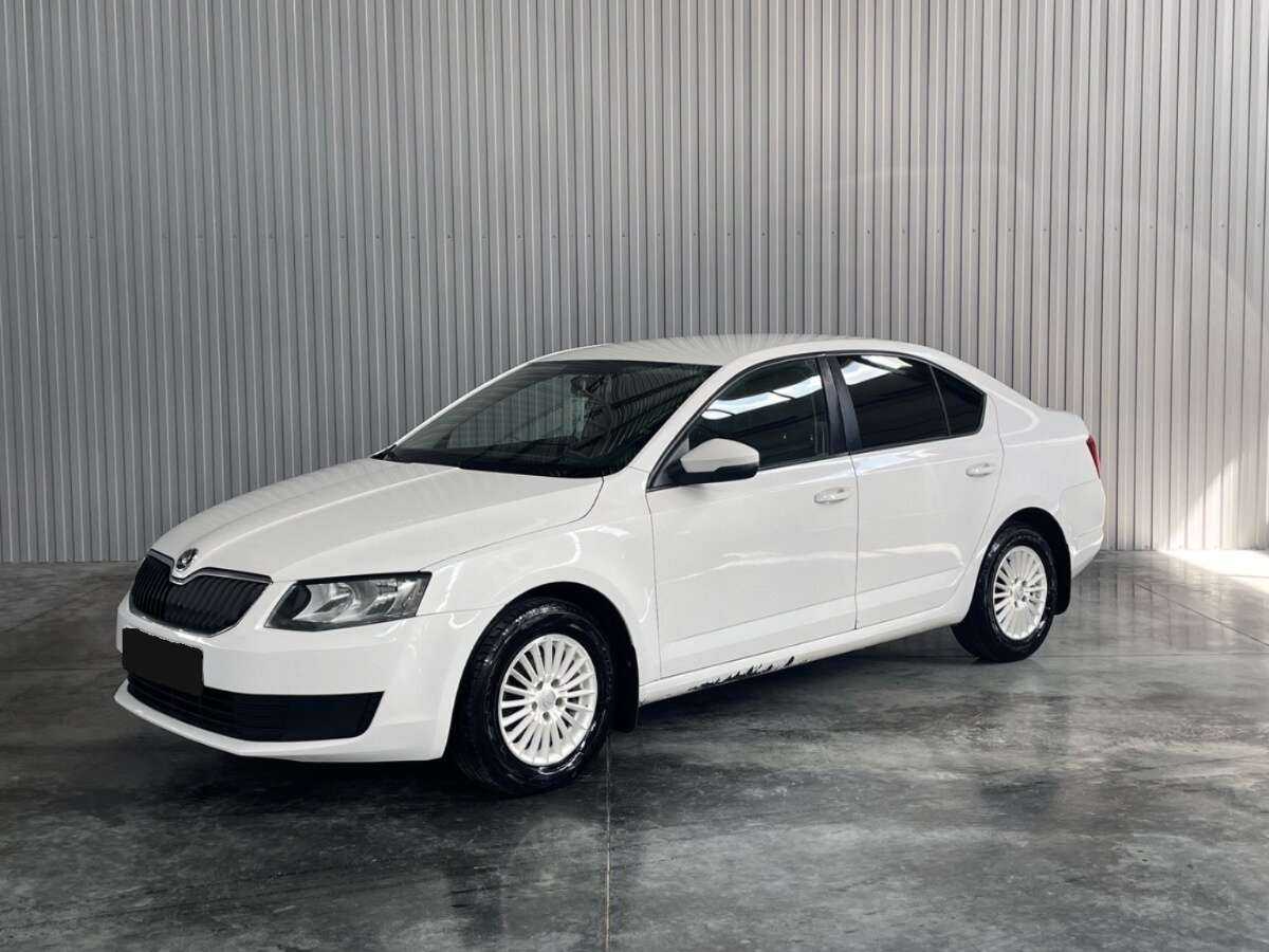 Skoda Octavia 2013 года с пробегом. Посмотреть фото