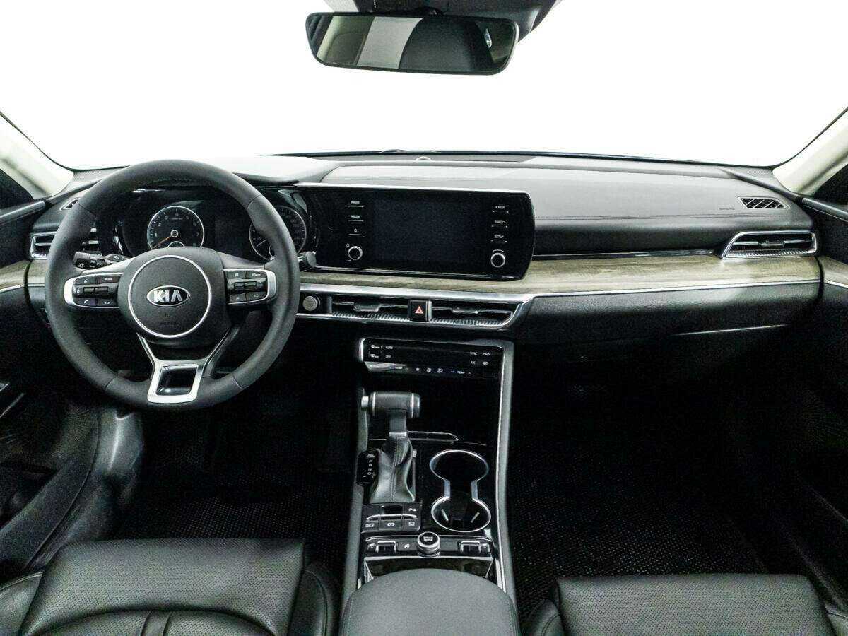 Kia K5 2021 года с пробегом. Фото: #12
