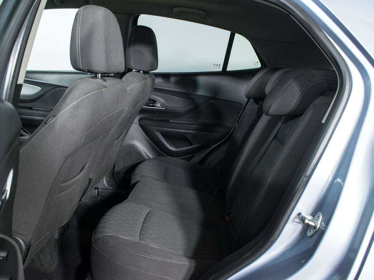 Opel Mokka 2012 года с пробегом. Фото: #9