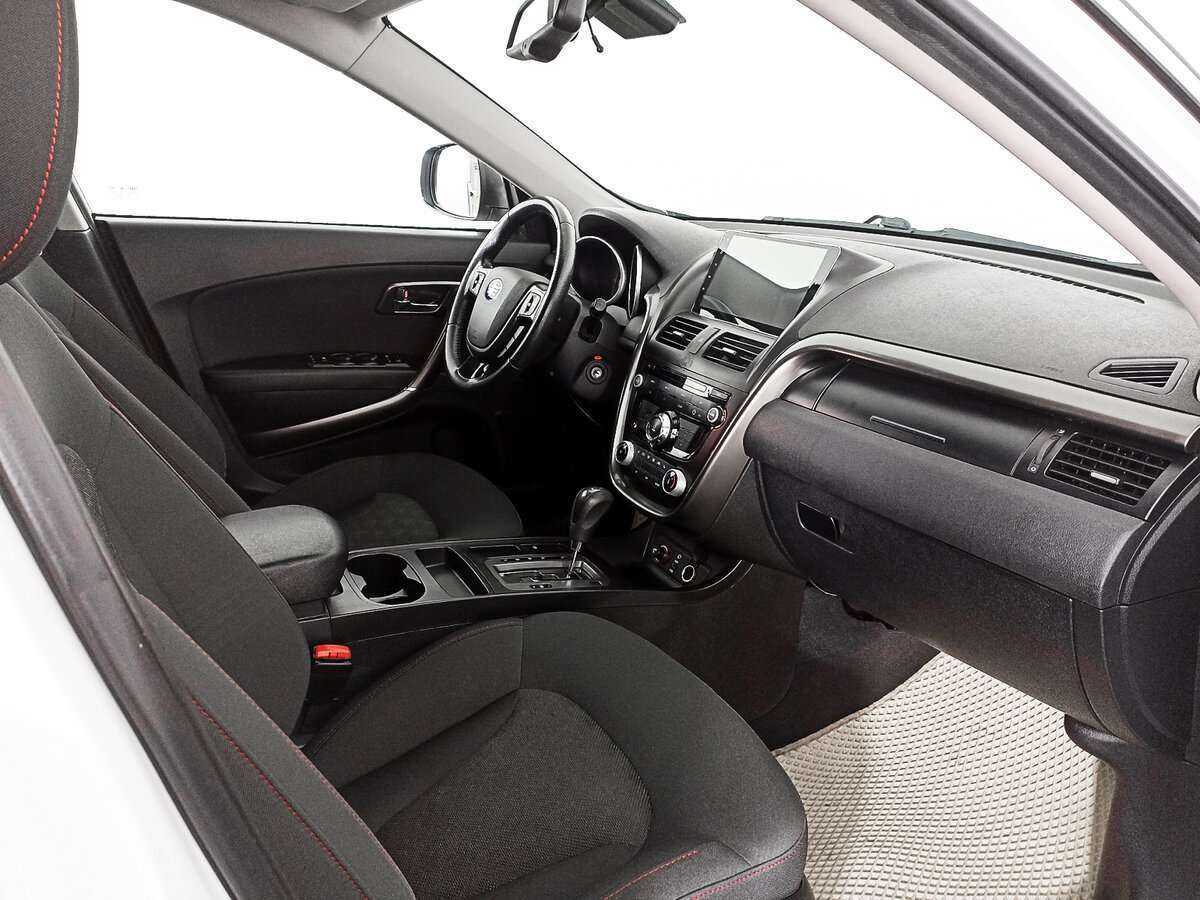 FAW Besturn X80 2017 года с пробегом. Фото: #7