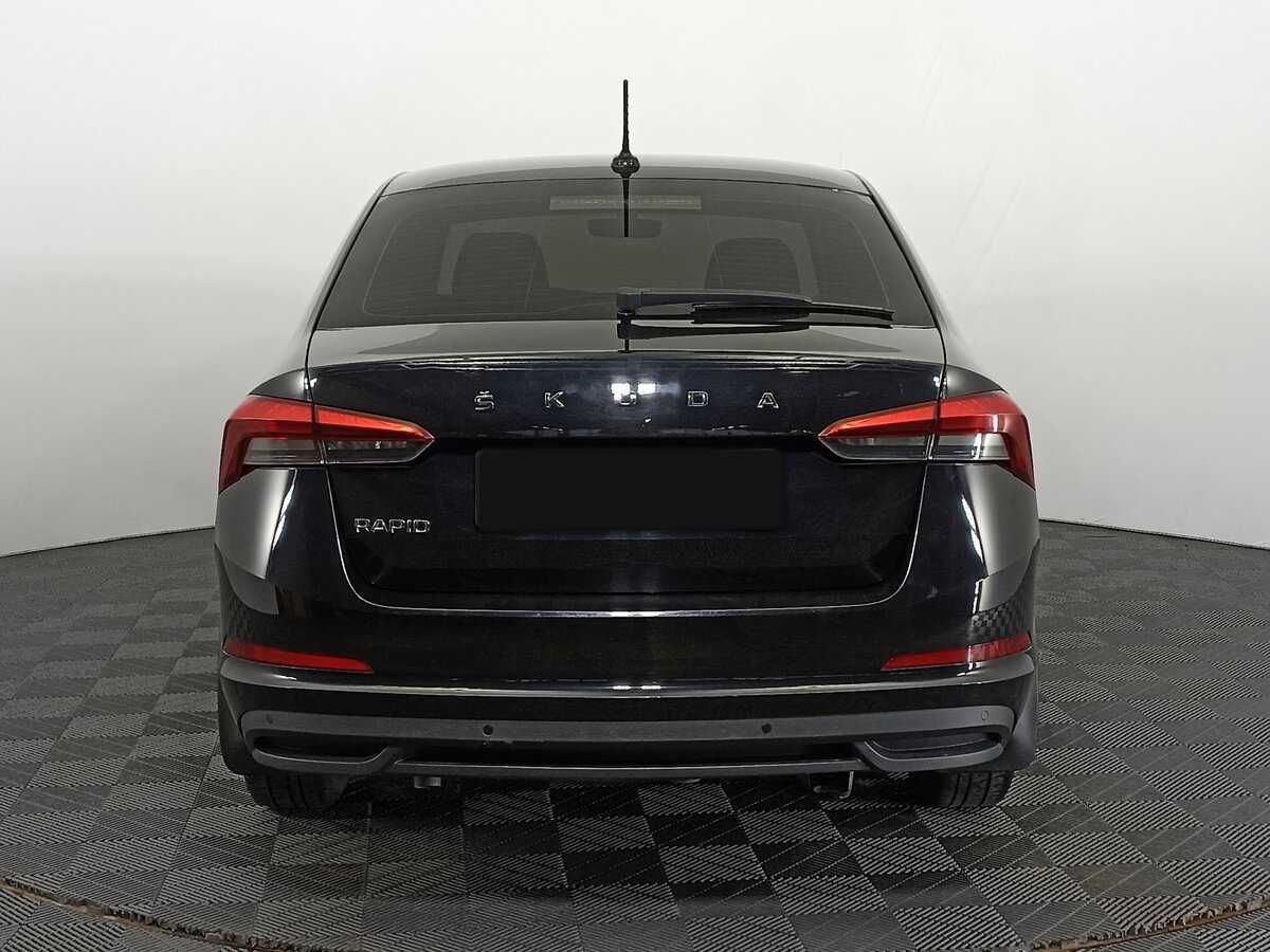 Skoda Rapid 2021 года с пробегом. Фото: #5