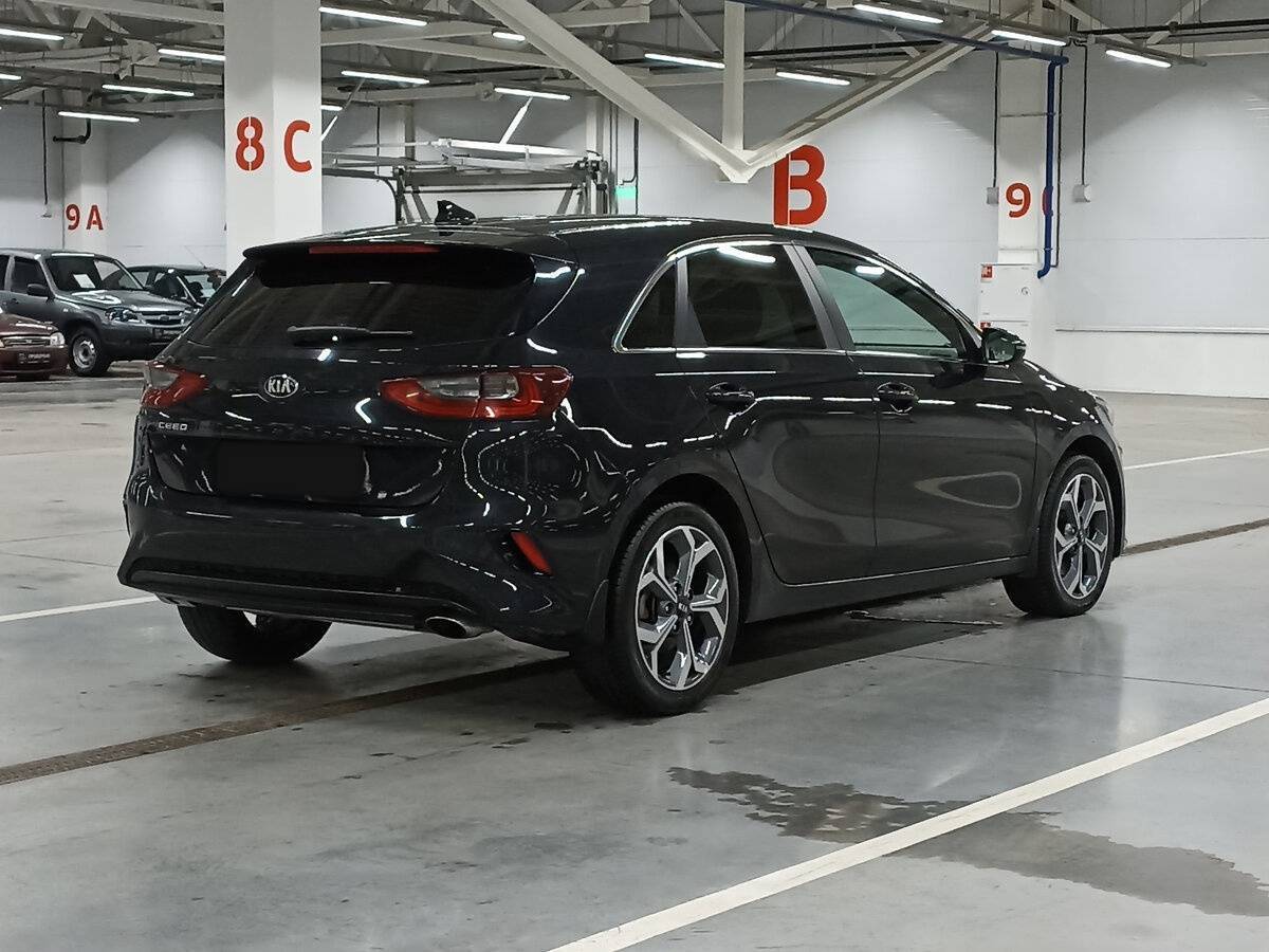 Kia Ceed 2021 года с пробегом. Фото: #4