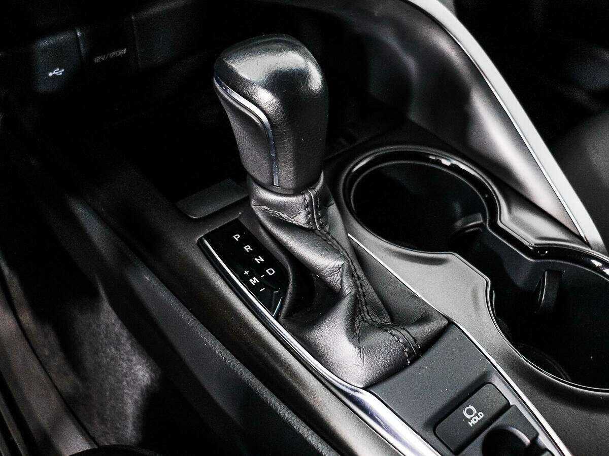 Toyota Camry 2021 года с пробегом. Фото: #9