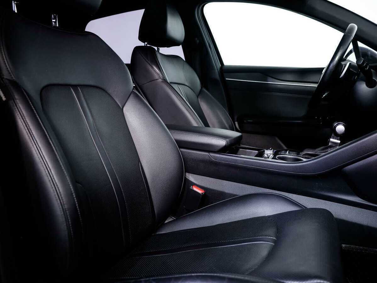 Kia K5 2020 года с пробегом. Фото: #11