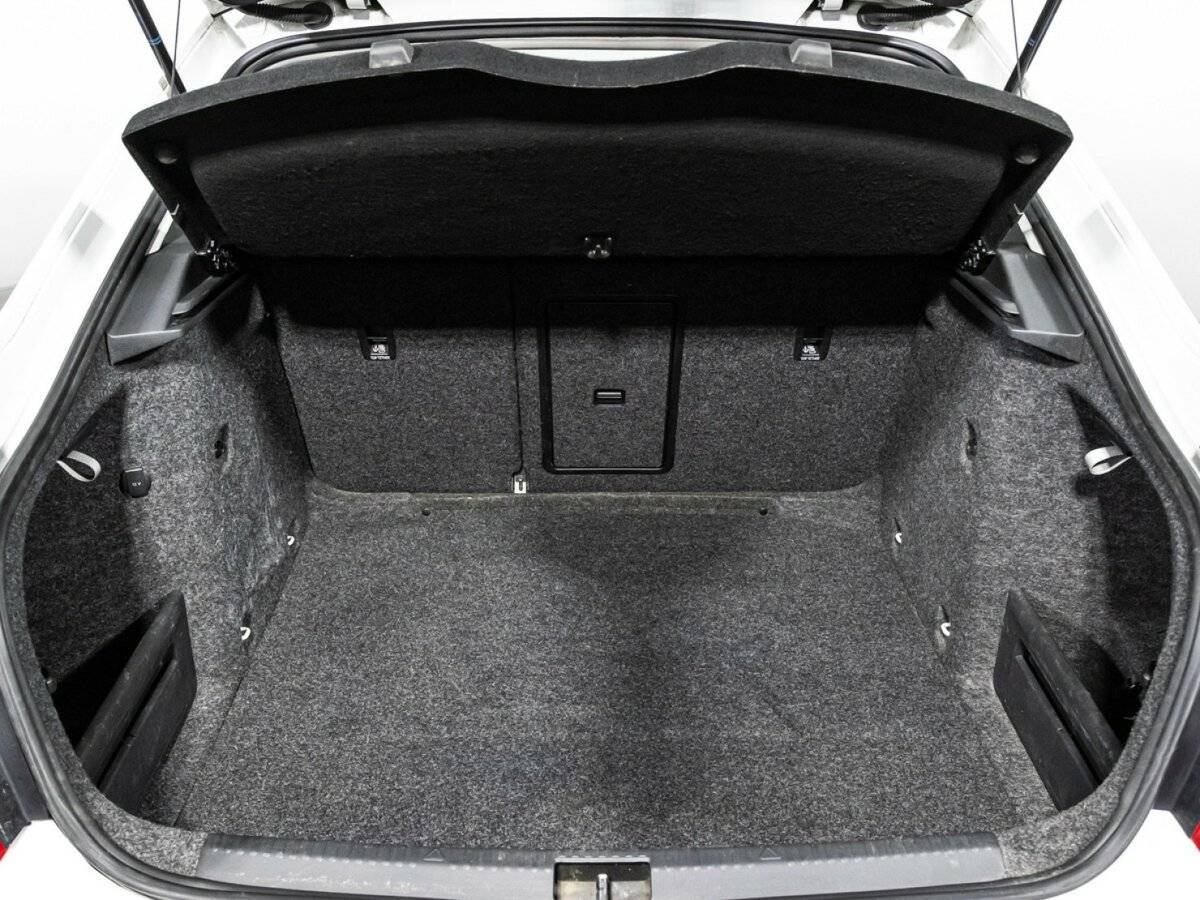 Skoda Octavia 2016 года с пробегом. Фото: #14