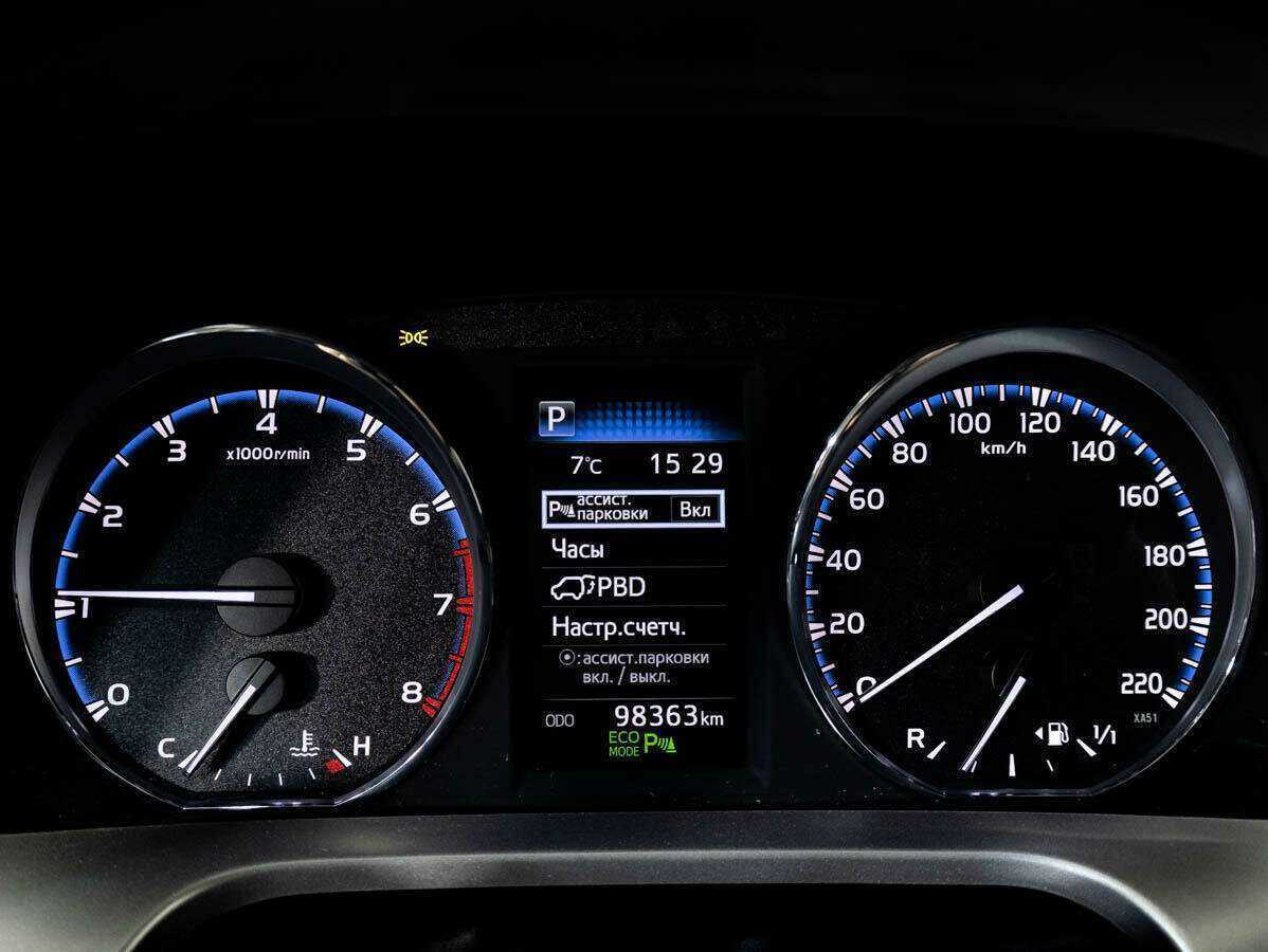 Toyota RAV4 2018 года с пробегом. Фото: #10