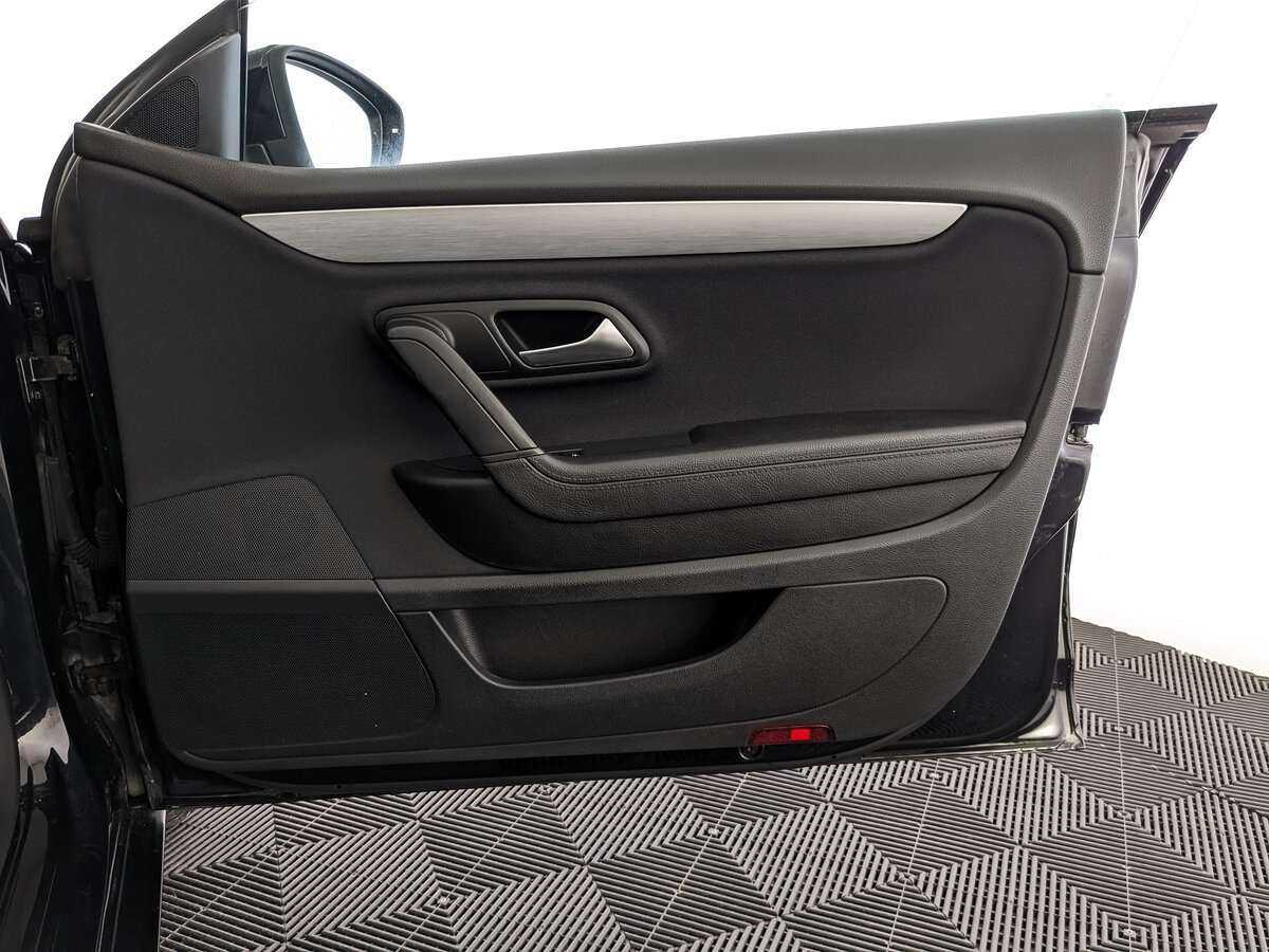 Volkswagen Passat CC 2012 года с пробегом. Фото: #20