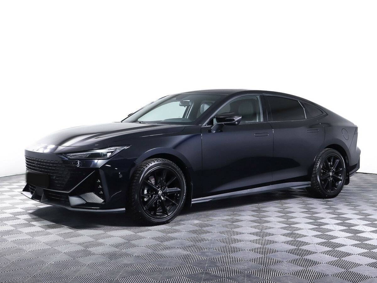 Changan UNI-V 2023 года с пробегом. Посмотреть фото