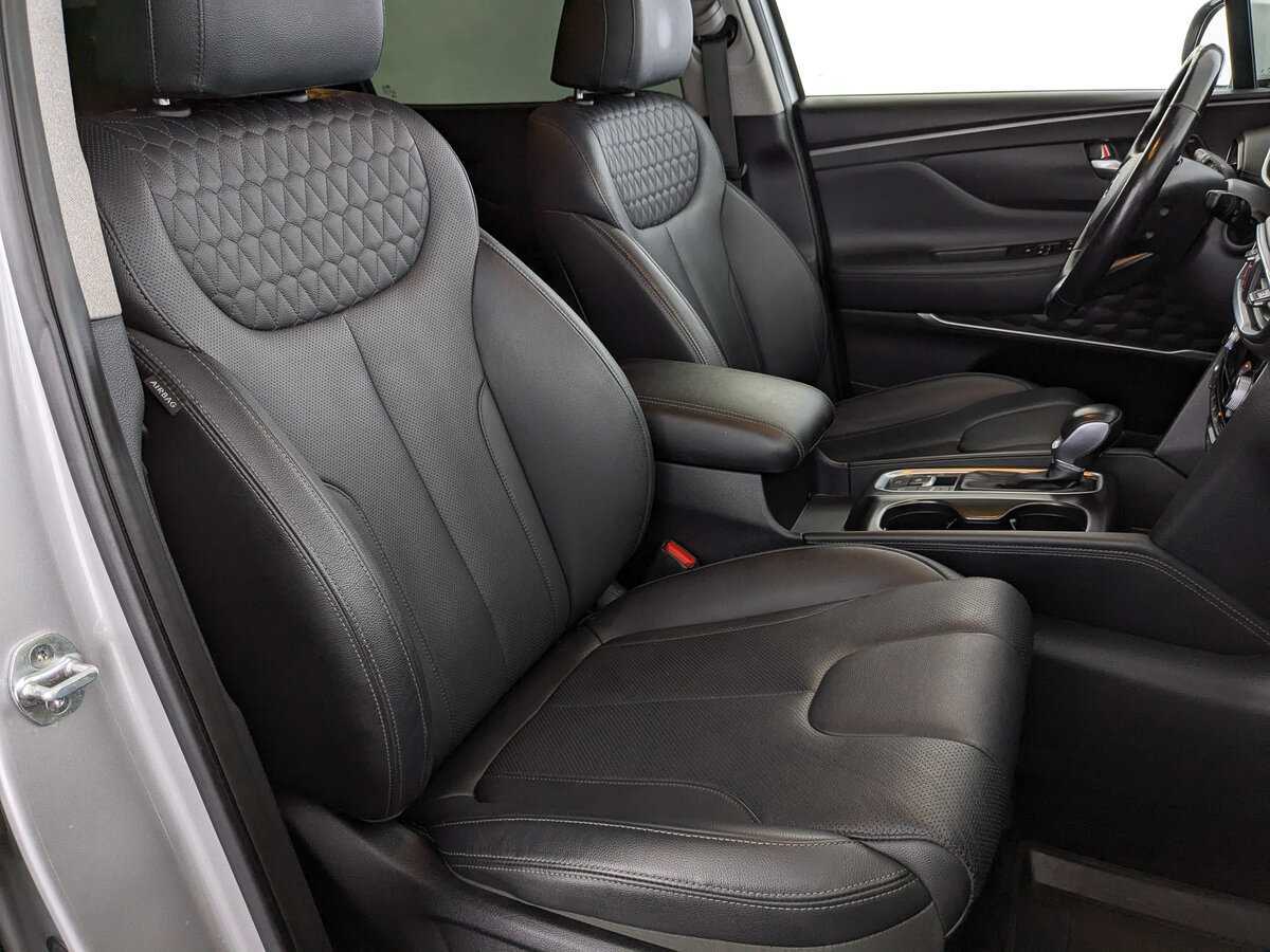 Hyundai Santa Fe 2020 года с пробегом. Фото: #22