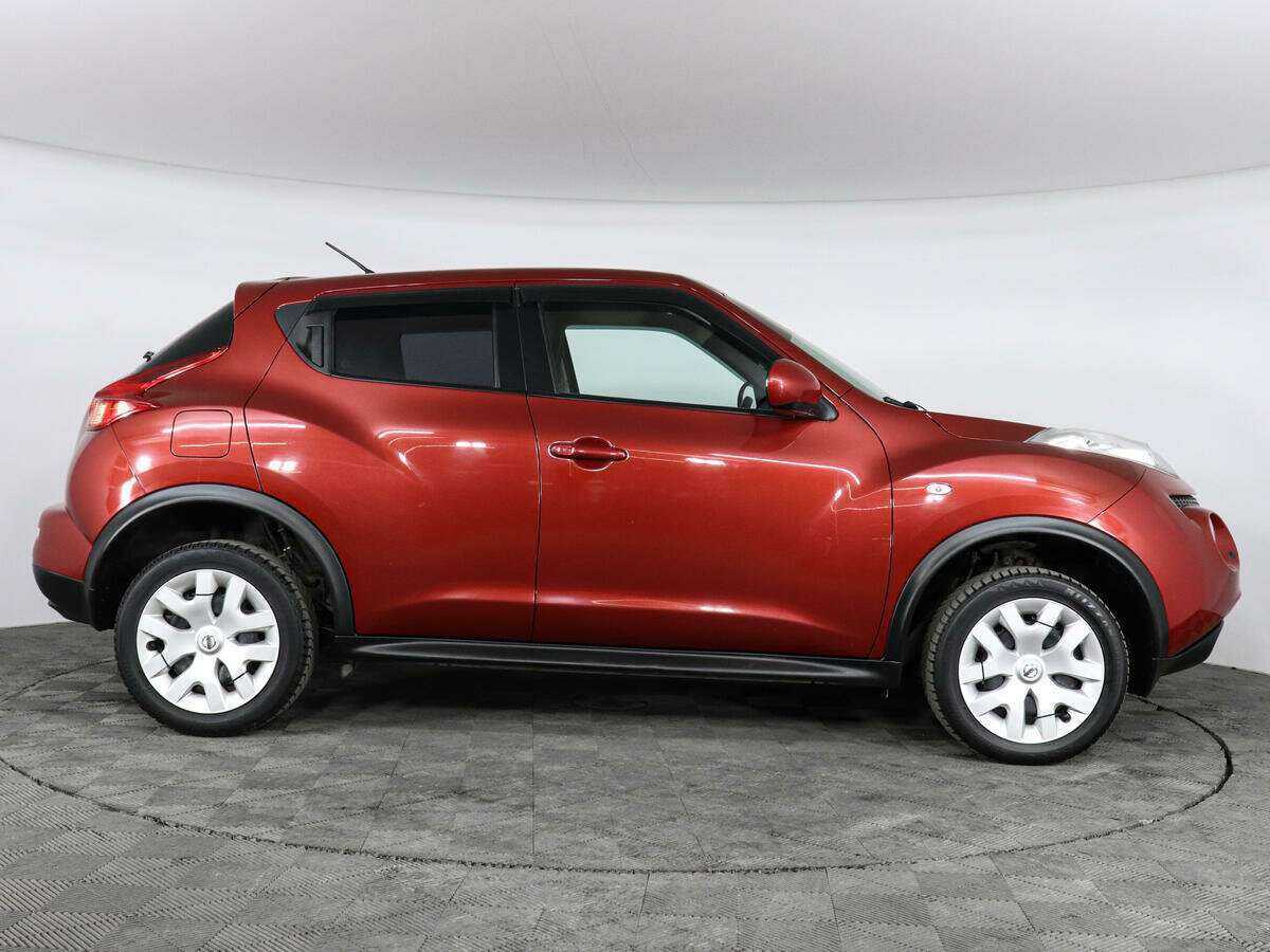 Nissan Juke 2013 года с пробегом. Фото: #3