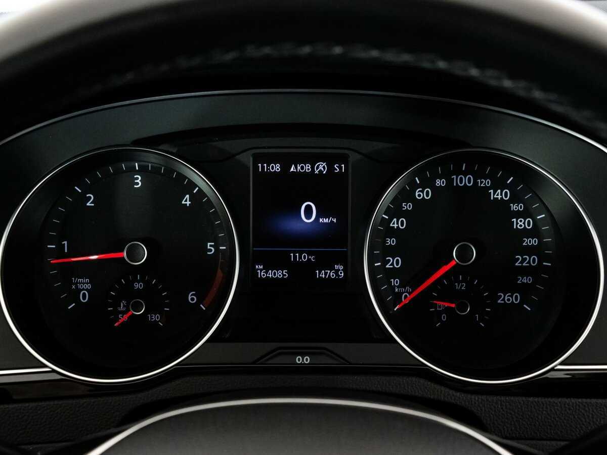 Volkswagen Passat 2018 года с пробегом. Фото: #21