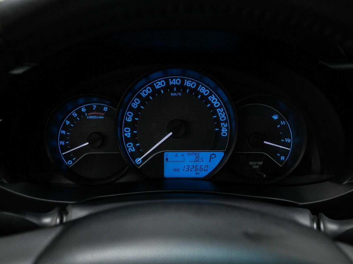 Toyota Corolla 2015 года с пробегом. Фото: #20