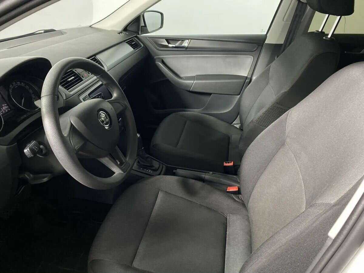 Skoda Rapid 2018 года с пробегом. Фото: #10