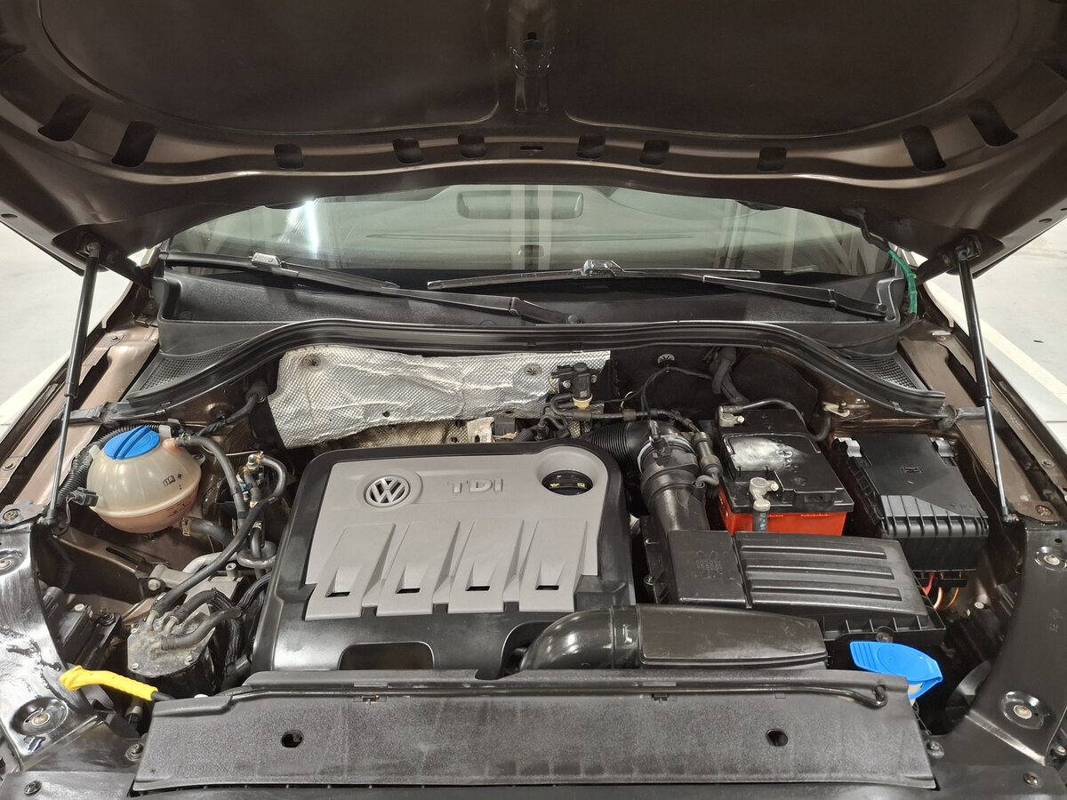 Volkswagen Tiguan 2015 года с пробегом. Фото: #8