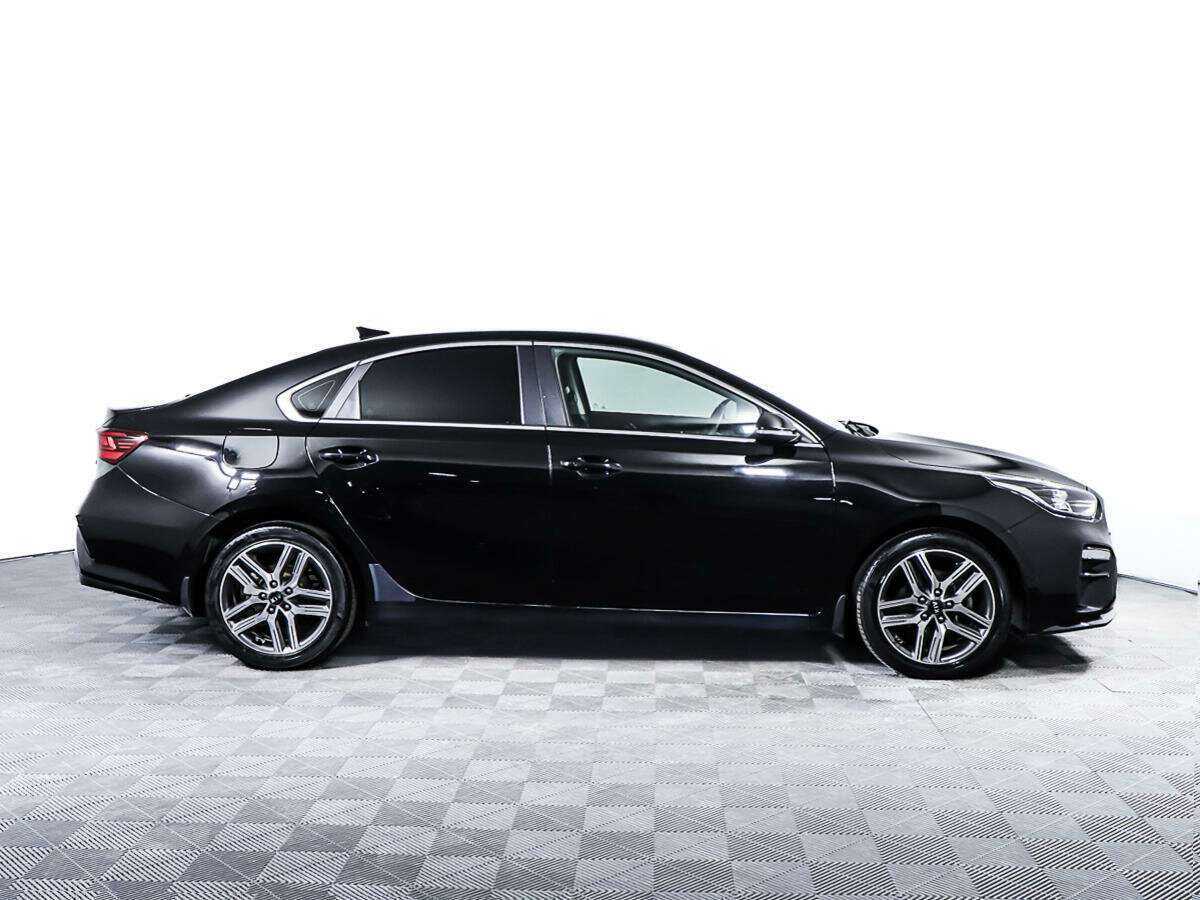 Kia Cerato 2018 года с пробегом. Фото: #3