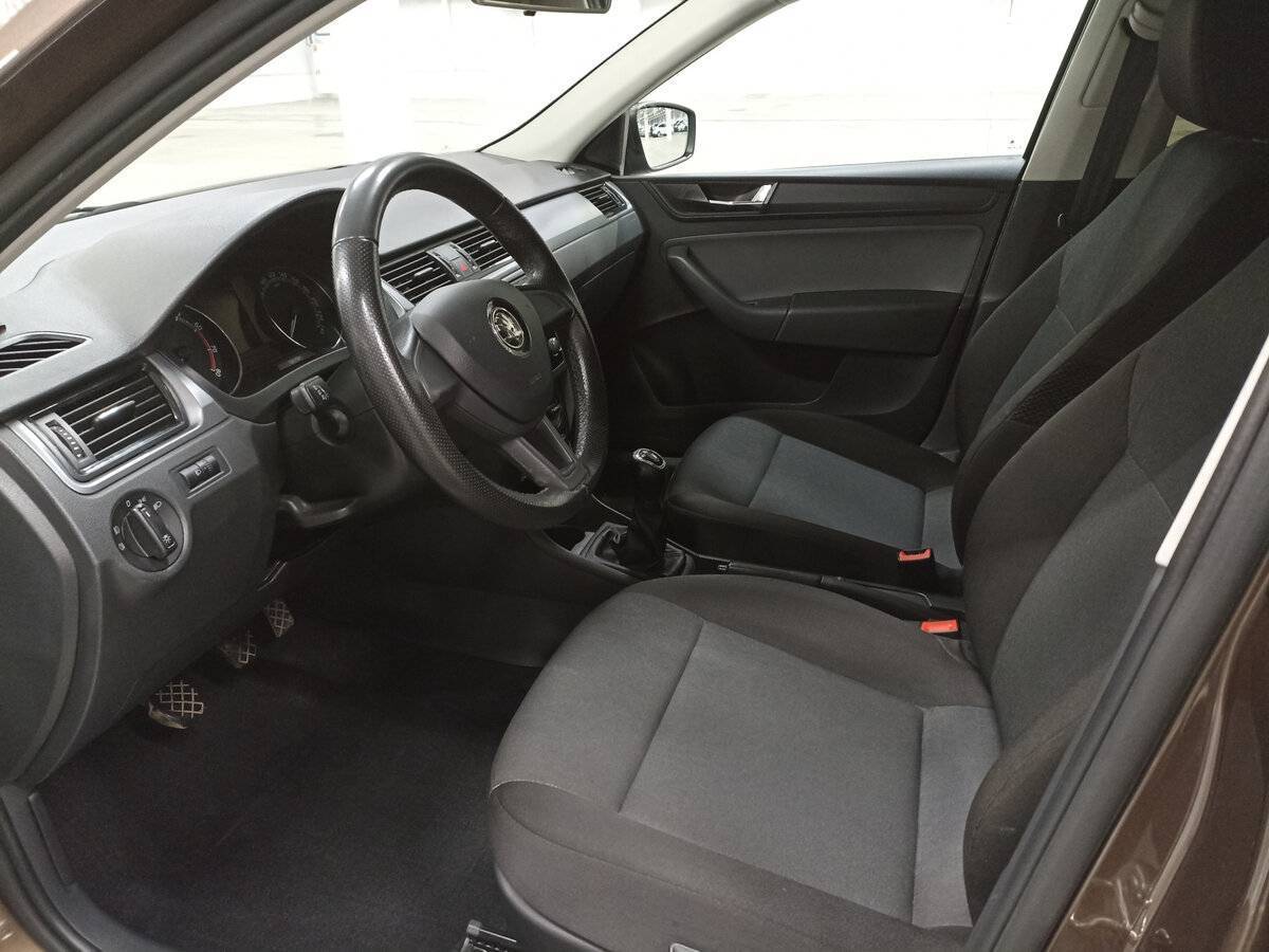 Skoda Rapid 2019 года с пробегом. Фото: #15