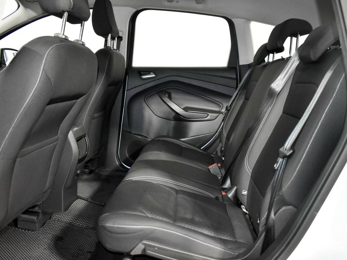 Ford Kuga 2019 года с пробегом. Фото: #9