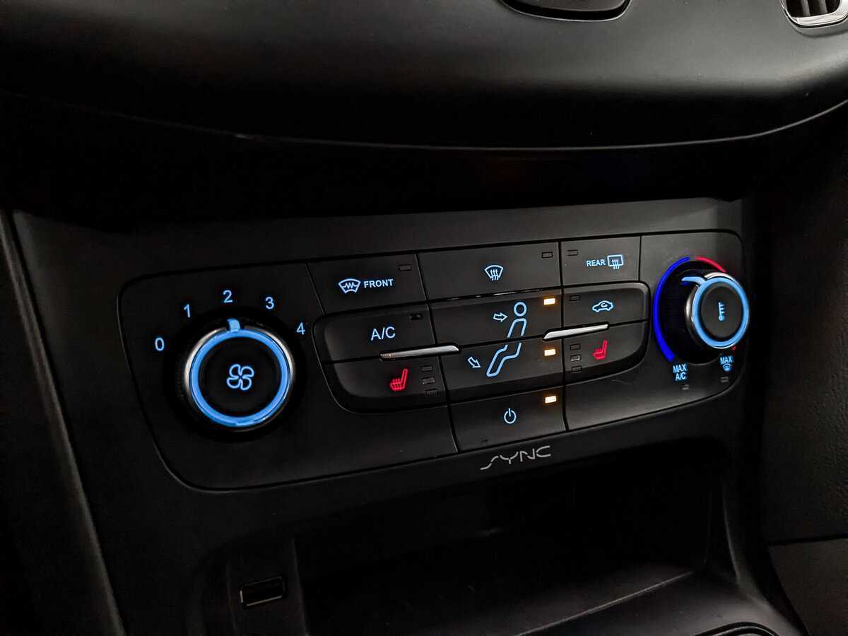 Ford Focus 2018 года с пробегом. Фото: #20