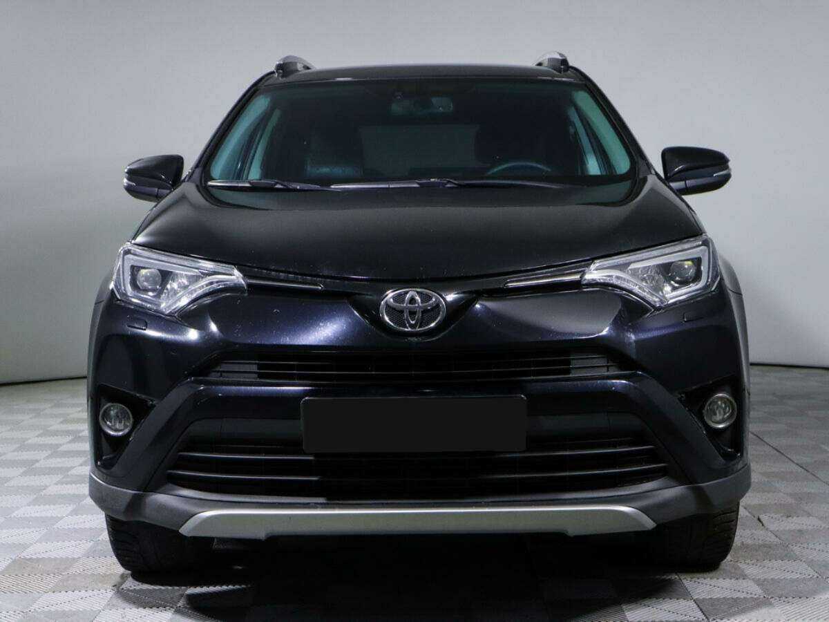 Toyota RAV4 2017 года с пробегом. Фото: #1