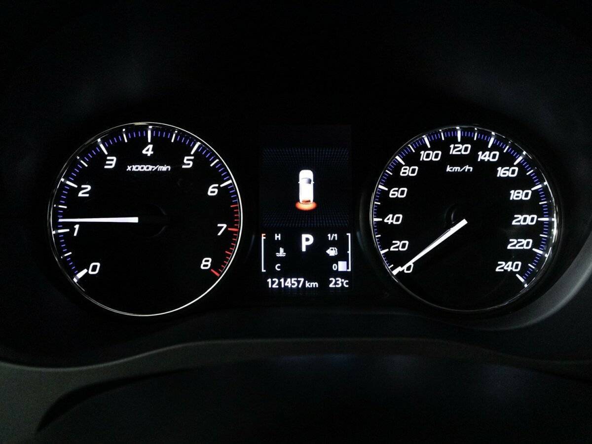 Mitsubishi Outlander 2018 года с пробегом. Фото: #11